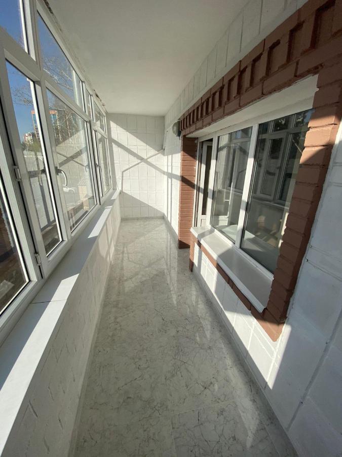 Ulpan Mini Hotel Astana Luaran gambar