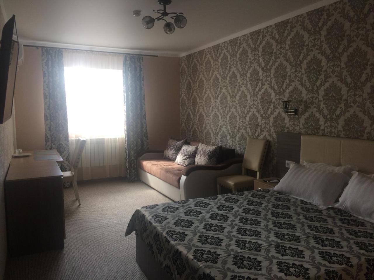 Ulpan Mini Hotel Astana Luaran gambar
